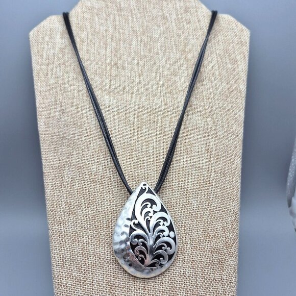 Black Double Cord Necklace Silver Tone Teardrop Pendant Swirl Pattern 32" - Picture 2 of 6
